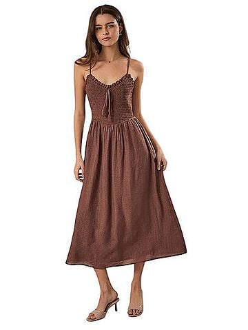 Le Lis Casual Dress (view 1)