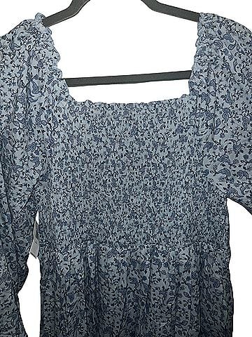 Old Navy Casual Dress (view 2)