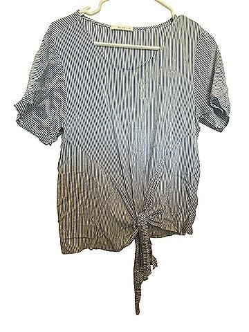 Le Lis Short Sleeve Blouse (view 1)
