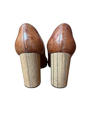 M. Gemi Heels (view 2)