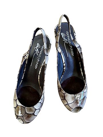 Donald J Pliner Papina Heels (view 2)