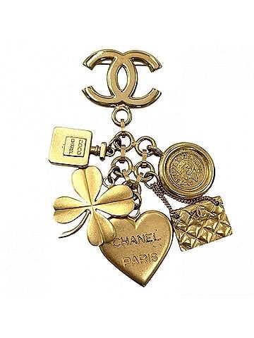 Chanel Chanel Brooch for Women, Icon, Coco Mark, Clover, Heart, Matelassé, Vintage, CHANEL GP 96P Gold, Approx. 74.7g, 1996 (view 1)
