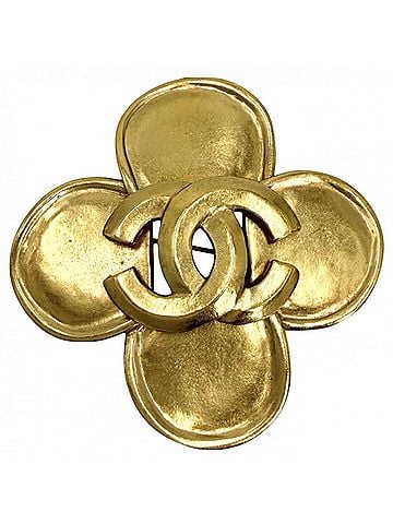 Chanel Chanel brooch for women, clover design, Coco Mark, vintage accessory, CHANEL GP 96P gold, approximately 28.5g, 1996. (view 1)