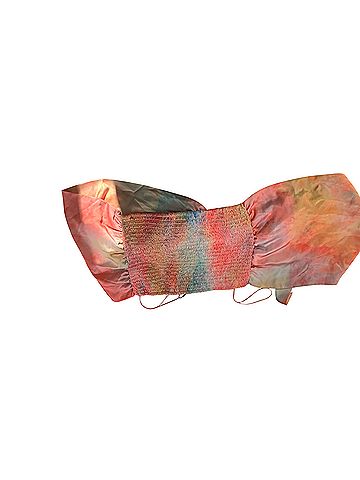 Akira Sleeveless Blouse (view 2)