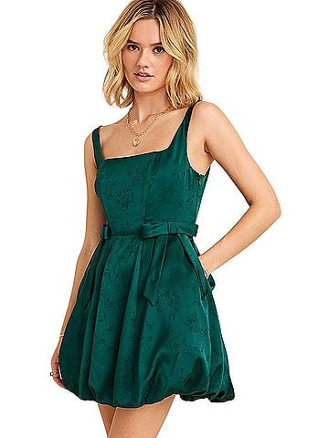 Francesca's Casual Dress (view 1)