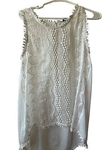 W5 Sleeveless Blouse (view 1)