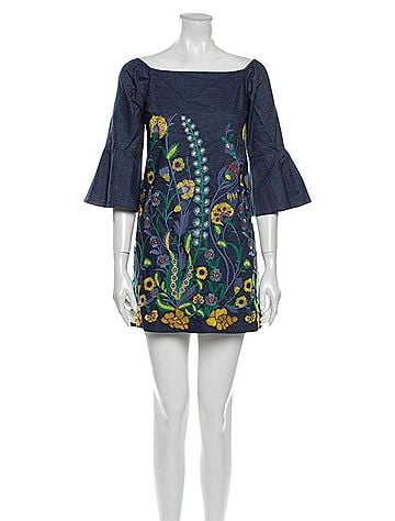 Alice + Olivia Casual Dress (view 1)