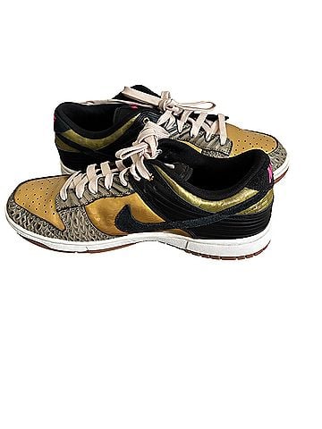 Nike Nike Sneakers (view 1)