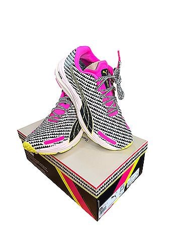Puma Sneakers (view 1)