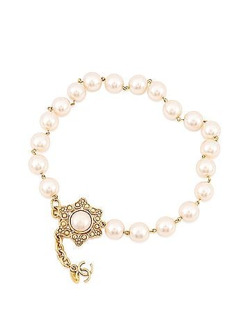 Chanel Chanel necklace, faux pearl, CHANEL choker, Chanel, NECKLACE (view 1)