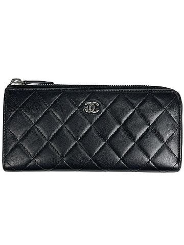 Chanel Chanel Coco Mark L-shaped Zipper Long Wallet, Matelassé Leather, Black, Women's (view 1)