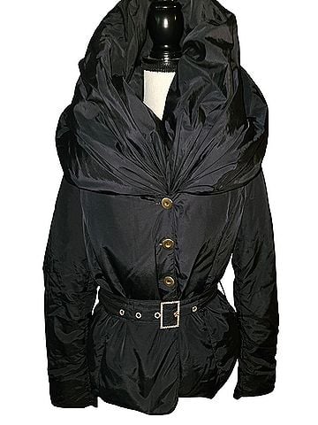 Alexander McQueen x V&A Jacket (view 1)