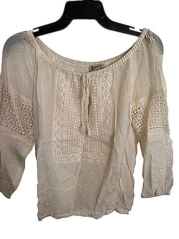 Arizona Jean Company 3/4 Sleeve Blouse (view 1)
