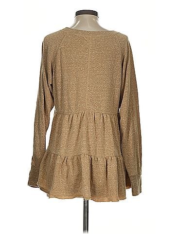 Urban Outfitters Urban Outfitters Long Sleeve T Shirt (view 2)