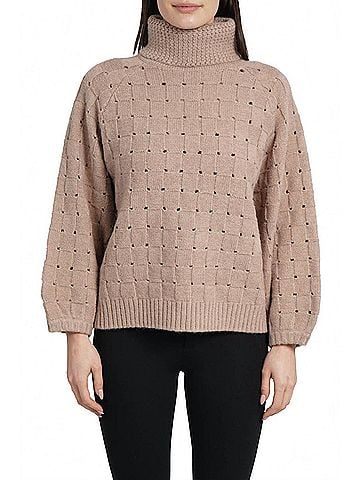 Love Token Winnie Turtleneck Sweater in Oatmeal (view 2)