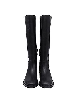 Stuart Weitzman Stuart Weitzman Zipped Knee-High Boots in Black Leather (view 2)
