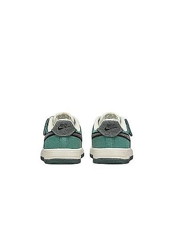 Nike Air Force 1 LV8 (3) GS Sneakers (view 2)
