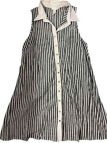 H&M Sleeveless Button-Down Shirt (view 1)
