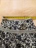 Talbots 100% Cotton Floral Black Ivory Casual Skirt Size 12 - photo 3