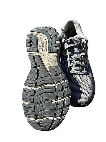 Brooks Sneakers (view 2)