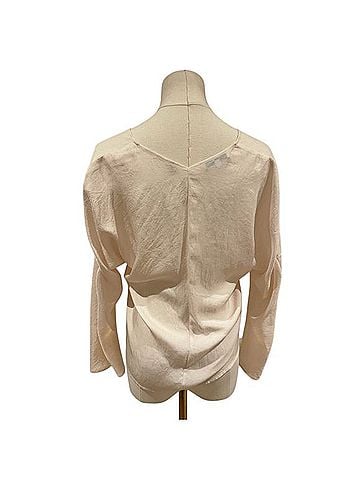 Vince. Long Sleeve Silk Top (view 2)