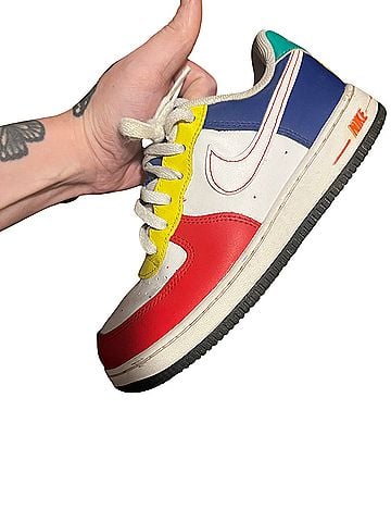 Nike Sneakers (view 1)