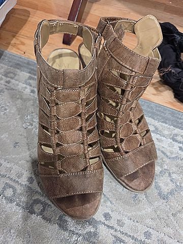 Naturalizer Heels (view 1)