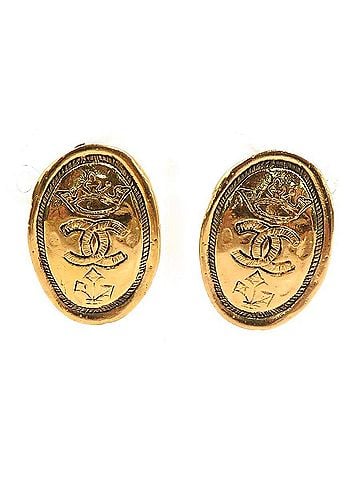 Chanel Chanel earrings, Coco Mark design, metal, gold, women's, e62032k (view 1)
