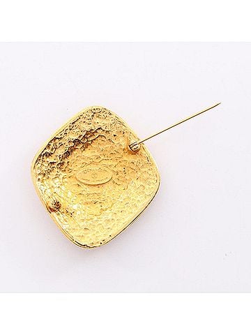 Chanel Chanel Coco Mark Arabesque Brooch Accessory, Gold Plated (GP), Women's, Tone (view 2)