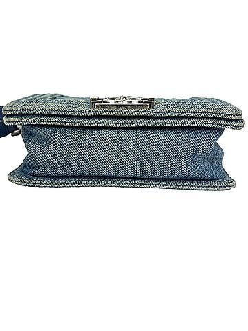Chanel Chanel Denim Quilted Small Blue Boy Flap (view 2)
