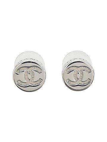Chanel Chanel ABE860 Earrings (view 1)
