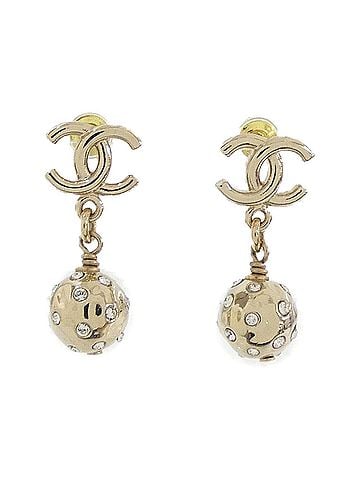 Chanel Chanel ABE129 Earrings (view 1)