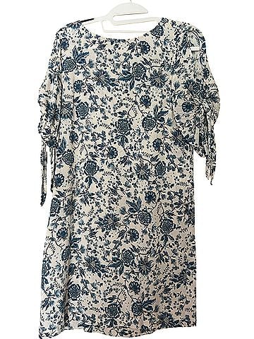 H&M Casual Dress (view 1)