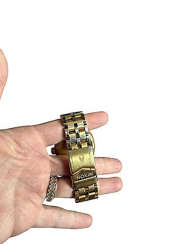 Nixon monopoly Watch (view 2)