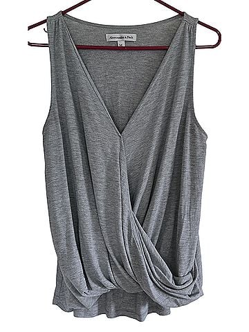 Abercrombie & Fitch Sleeveless Top (view 1)