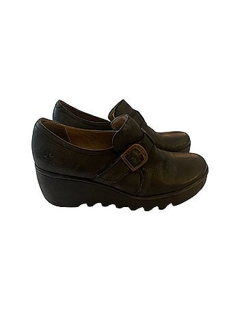 Fly Wedges (view 1)