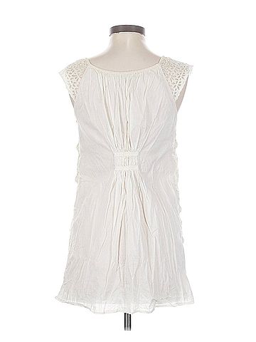 Lil' Sleeveless Blouse (view 2)