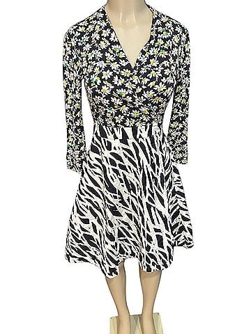 Diane von Furstenberg Casual Dress (view 1)