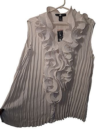 Kathy Ireland Sleeveless Blouse (view 1)