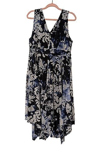 Vera Wang Cocktail Dress (view 2)