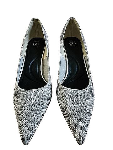 Cosy Island EternalPace Diamond Pointed Toe Heeled Pump - 2X Wide Heels (view 1)