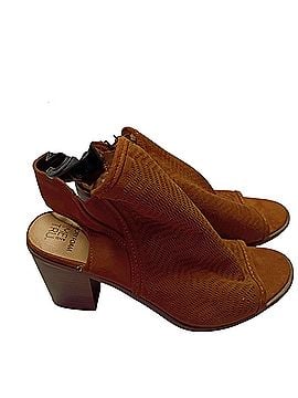 Time and Tru Heels (view 2)