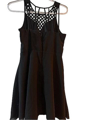 Forever 21 Cocktail Dress (view 2)