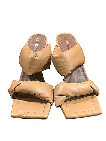 ALOHAS Heels (view 1)