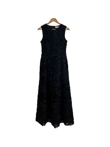 Akris Punto 3D Carnation Embroidery Flared Midi Dress Casual Dress (view 1)