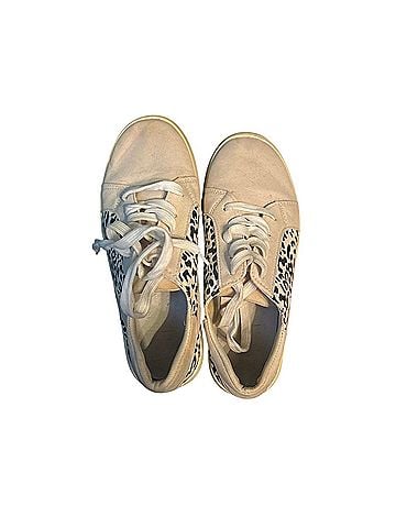 Marshalls Sneakers (view 1)