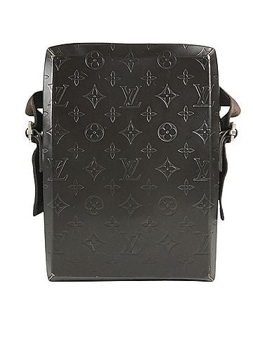 Louis Vuitton LOUIS VUITTON M46520 Monogram Glacé Bobby Pochette Crossbody/Shoulder Bag, Leather, Men's/Women's, Cafe Brown (view 1)
