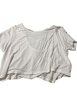 American Eagle Outfitters T-Shirt (view 1)