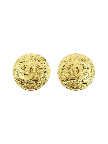 Chanel Chanel 07240 Earrings (view 1)
