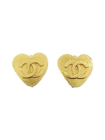 Chanel Chanel 04918 Earrings (view 1)